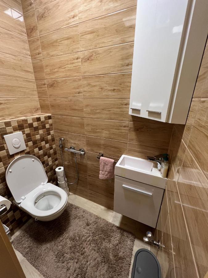 Апартаменты Parizsi Udvar Premium Apartman Дебрецен Экстерьер фото